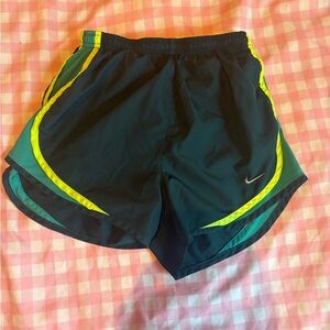 Nike Tempo Dri-Fit Shorts in blue and yellow